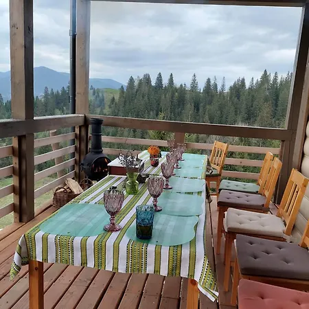 еко-міївка Hotel Krasnik