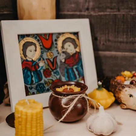 еко-міївка Szálloda