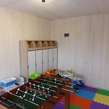 еко-міївка Hotell Krasnik