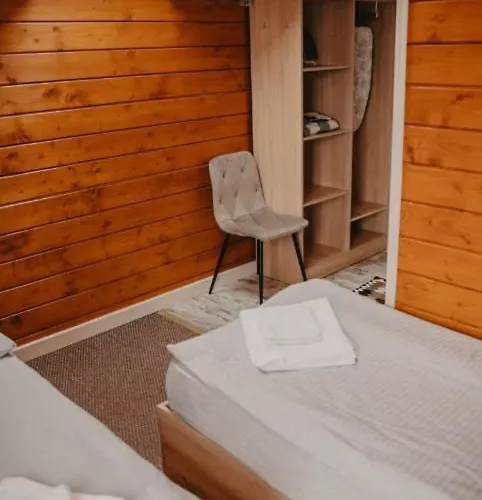 Otel еко-міївка *